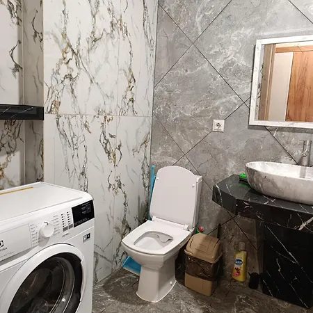 Апартаменти Ашан Автовокзал Стрийська Lviv Exterior photo