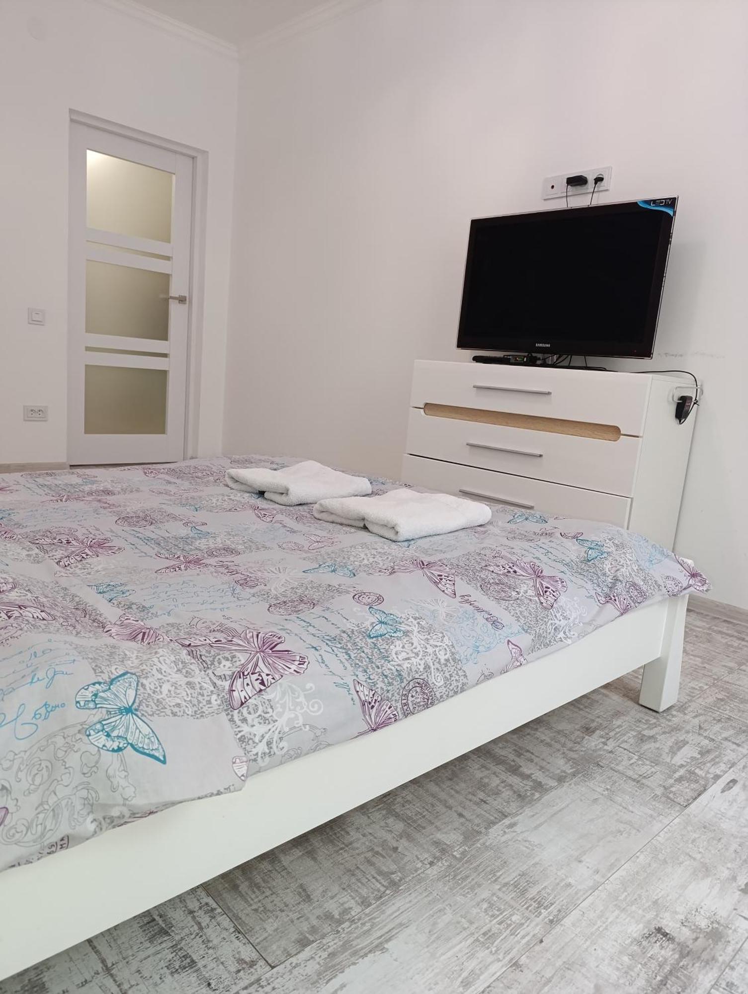 ашан автовокзал стрийська Apartment Lviv